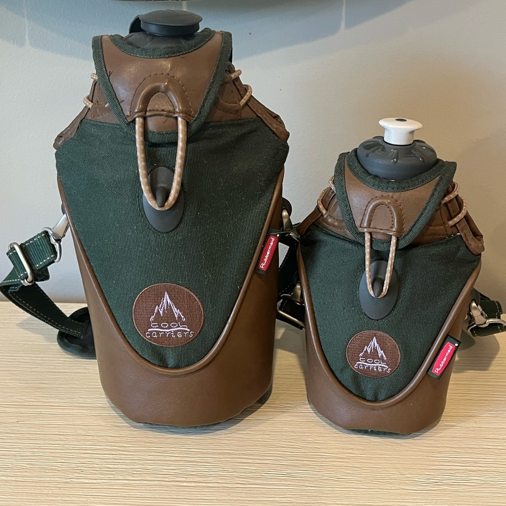 Vintage Rubbermaid Cool Carriers